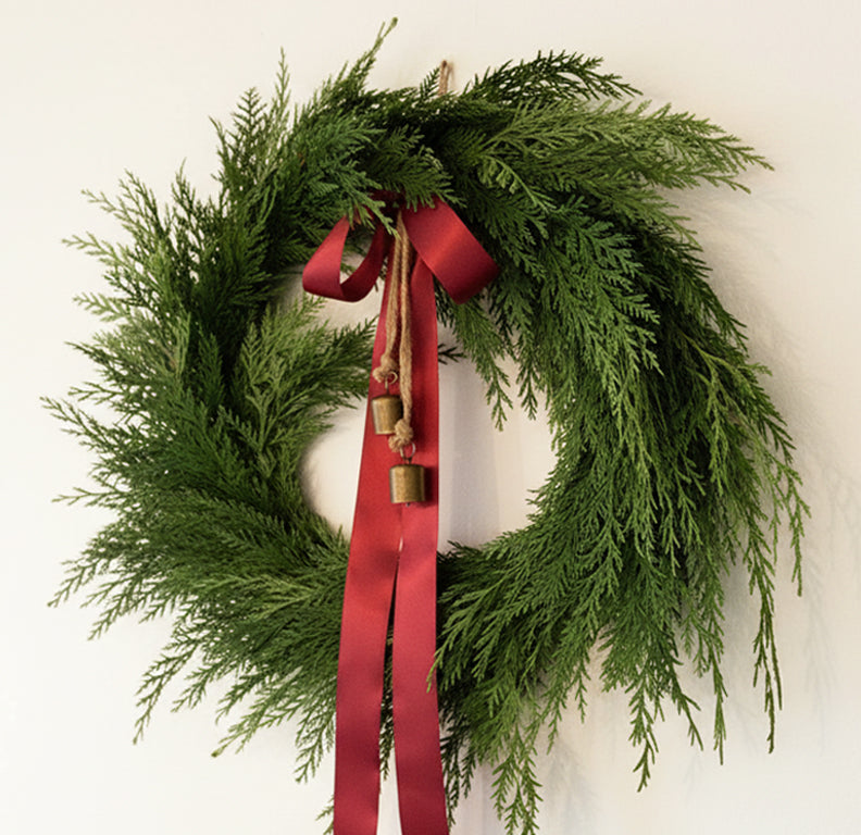 (Pre-Order) 16" Fresh Cedar Wreath