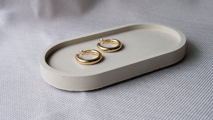 Cement Tray in Ivory